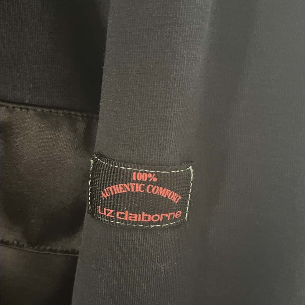 Liz Claiborne Women’s Black Zip-Up Jacket - Picture 3 of 6